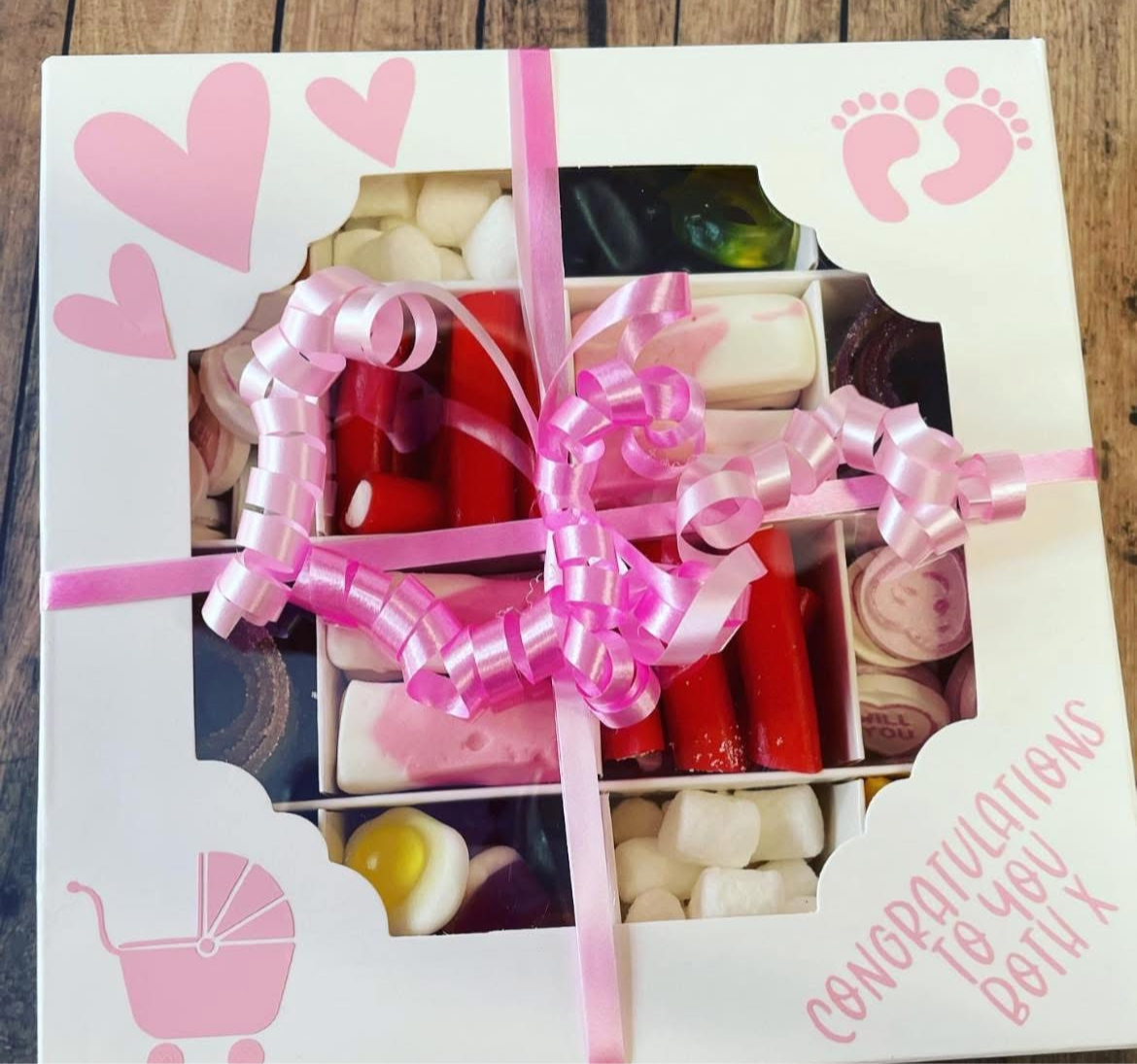 Compartment sweet box