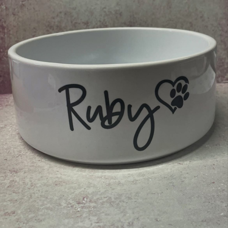 Ceramic pet bowls