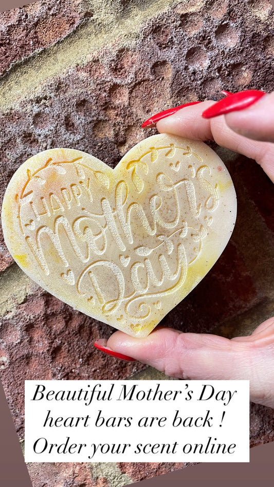Happy Mother’s Day heart bar