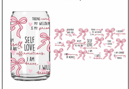 Glass lidded tumbler with UV DTF design