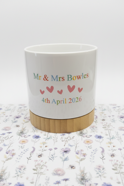 Plant pots with bamboo base