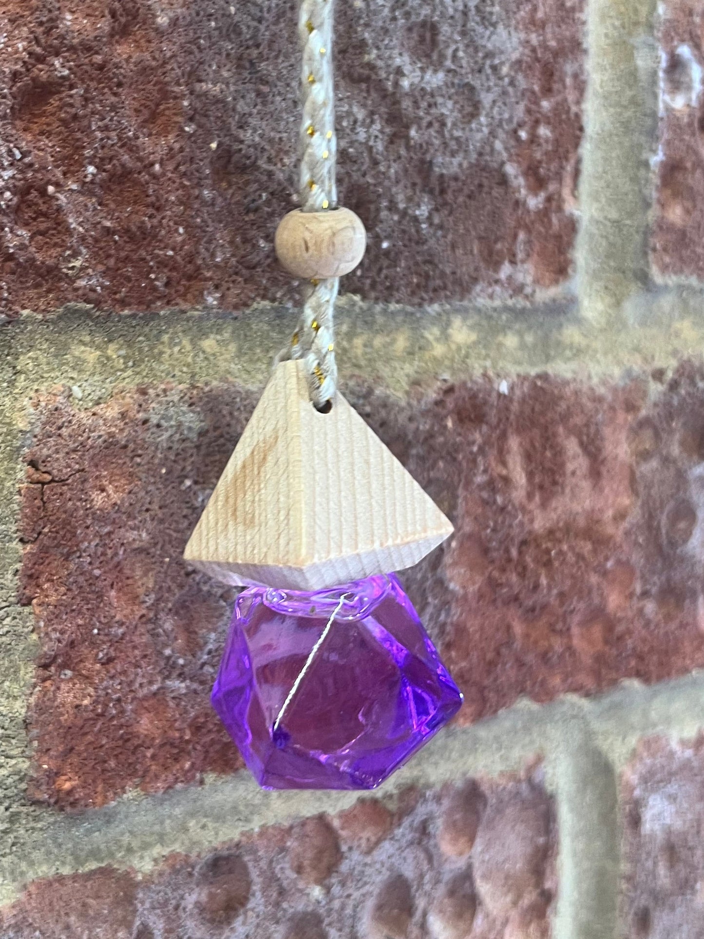 Coloured air fresheners
