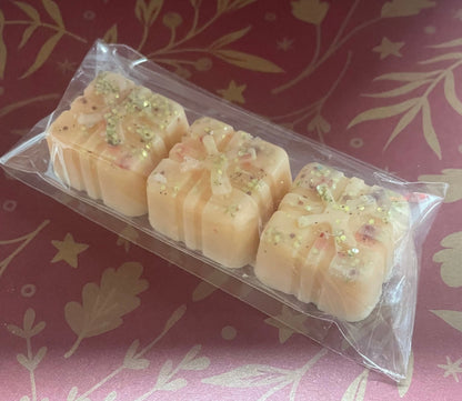 Christmas present wax melt trio