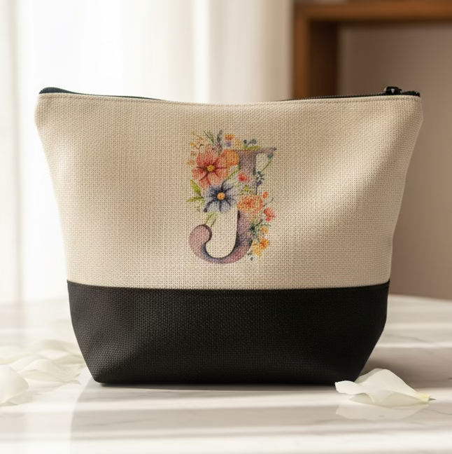 Linen cosmetic bags with black base